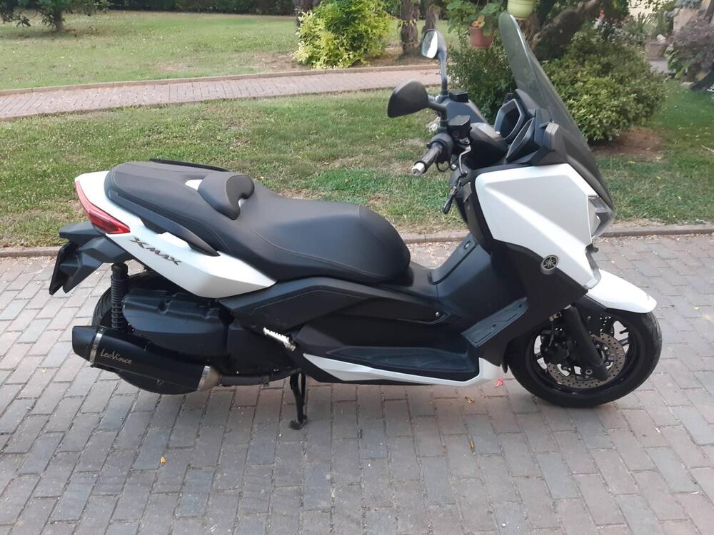 Yamaha X-Max 400 (2013 - 16) (2)