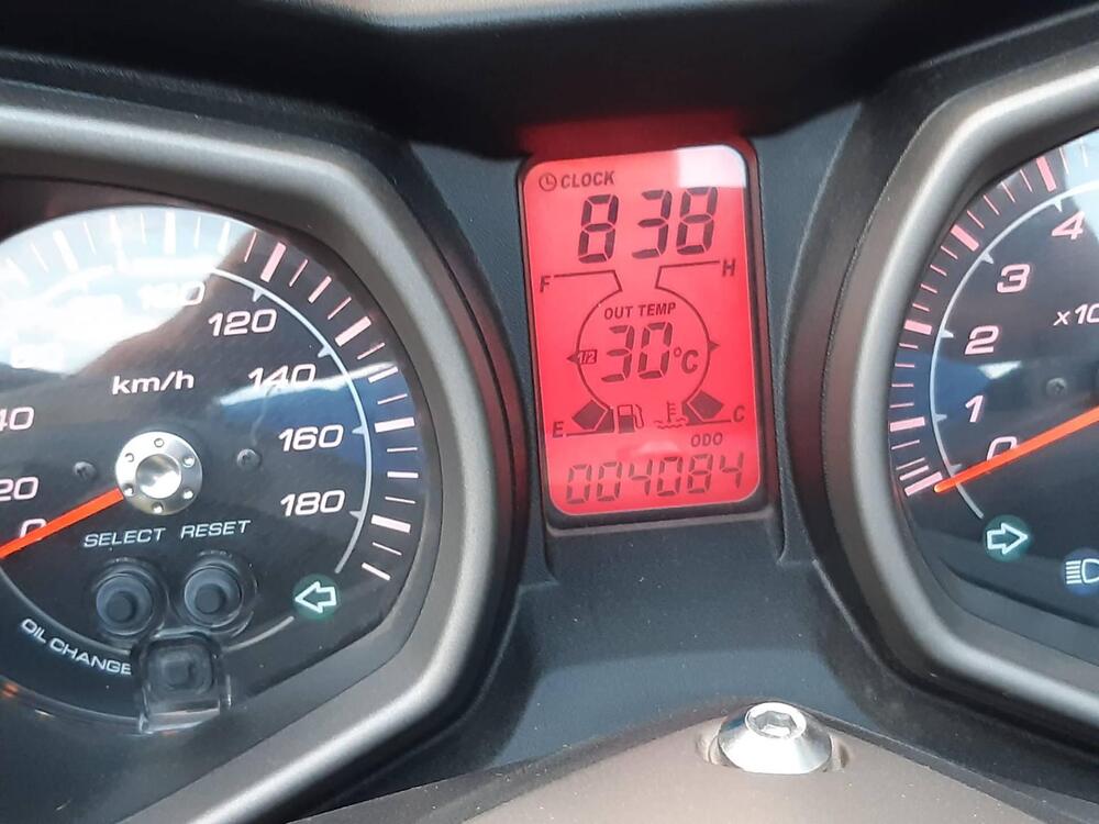 Yamaha X-Max 400 (2013 - 16) (8)