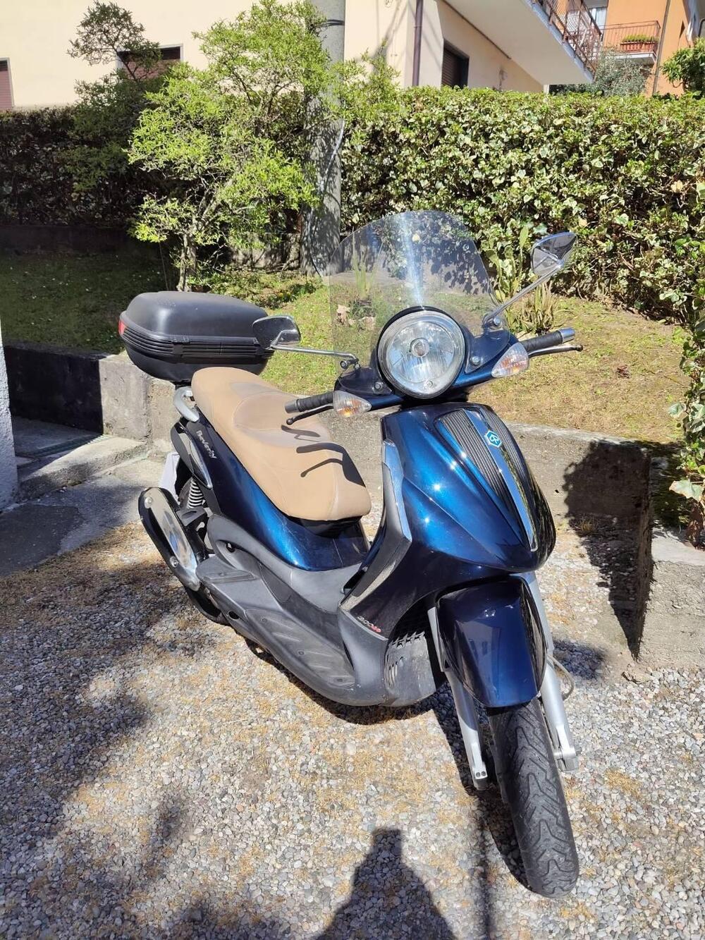 Piaggio Beverly Tourer 300