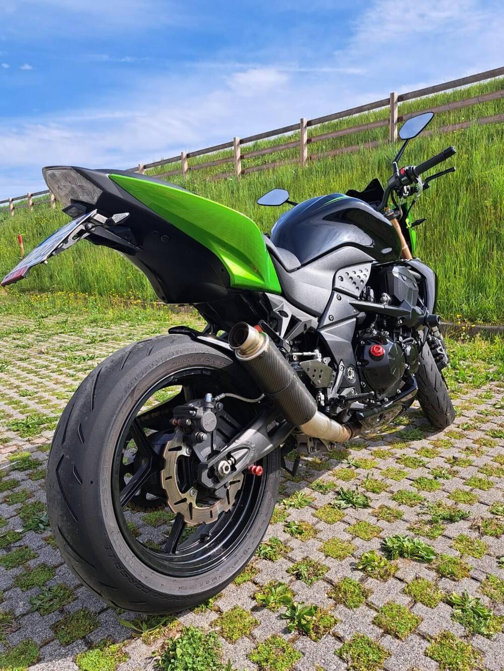 Kawasaki Z 750 R (2011 - 14) (3)