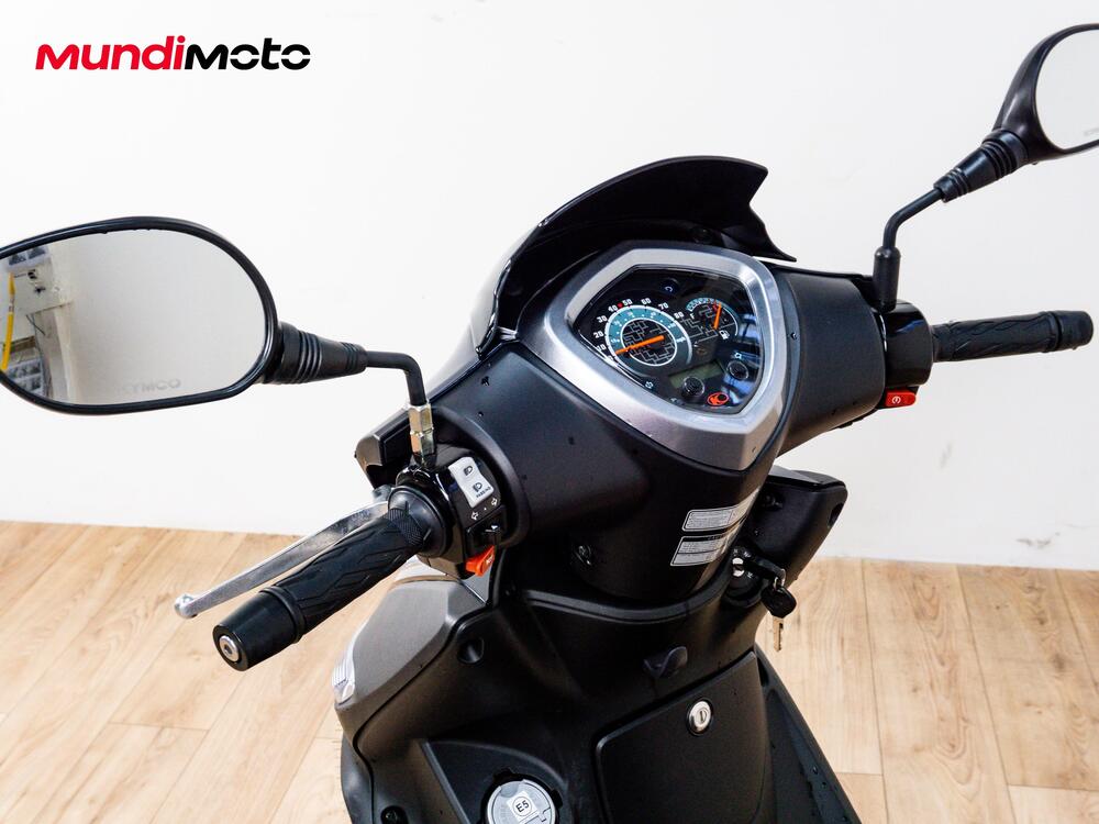 Kymco Agility 50 4T (2005 - 06) (11)