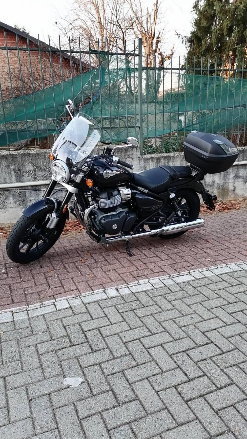 Royal Enfield Super Meteor 650 (2023 - 26) (7)
