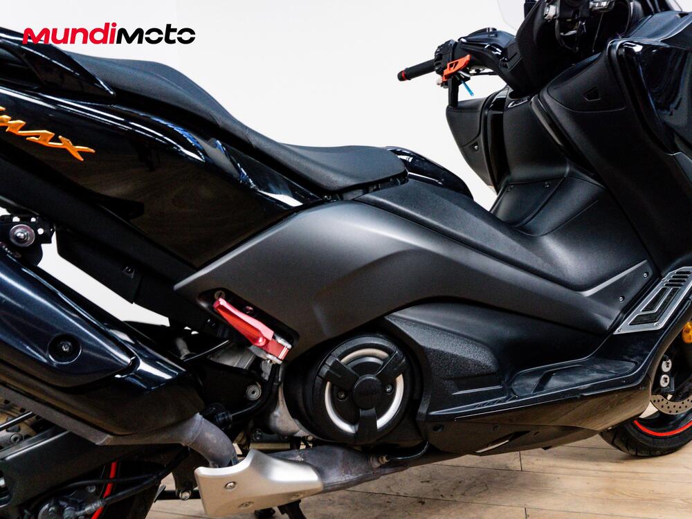 Yamaha T-Max 530 SX (2017 - 19) (4)