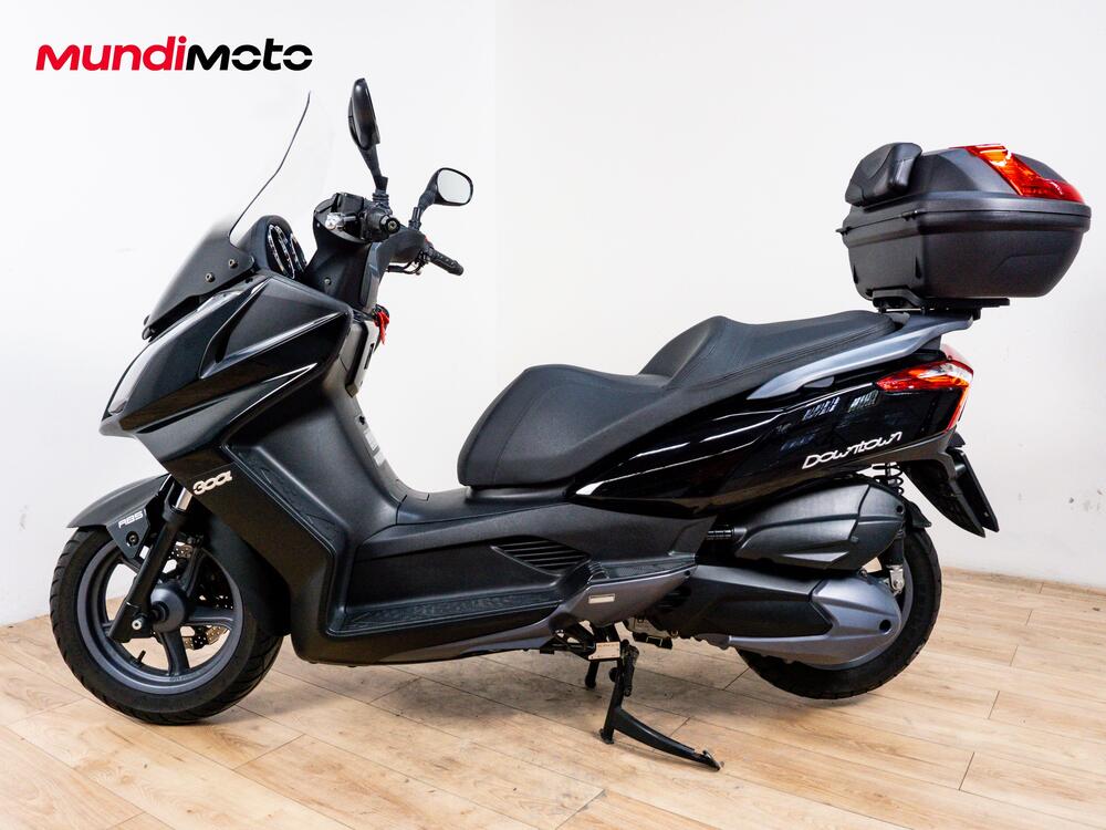 Kymco Downtown 350i ABS (2015 - 17) (6)