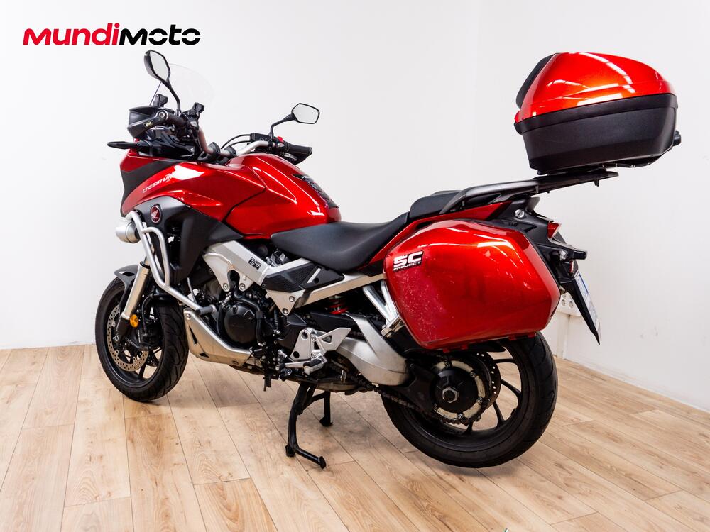 Honda VFR 800 (2002 - 05) (6)