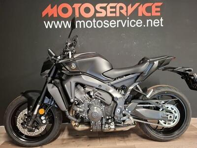 Yamaha MT-09 Y-AMT (2024 - 26) usata