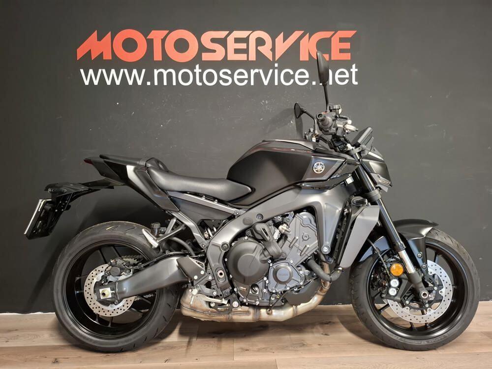 Yamaha MT-09 Y-AMT (2024 - 26) (4)
