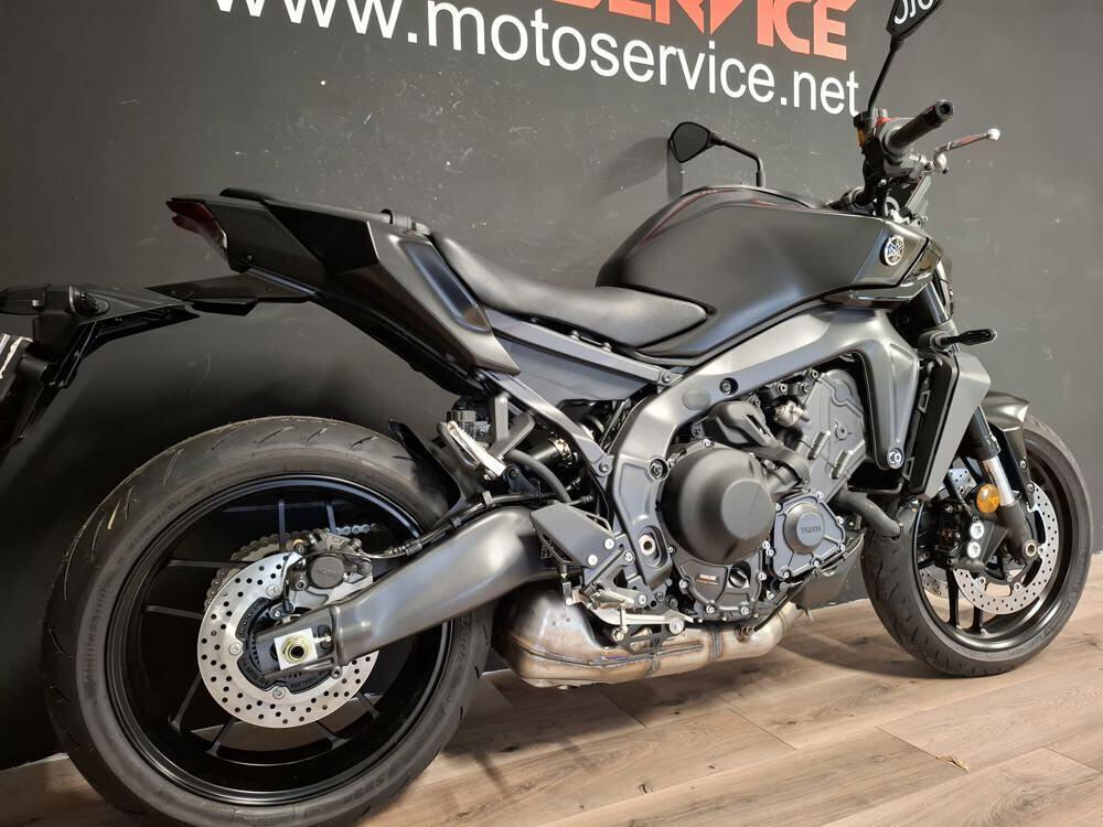 Yamaha MT-09 Y-AMT (2024 - 26) (6)