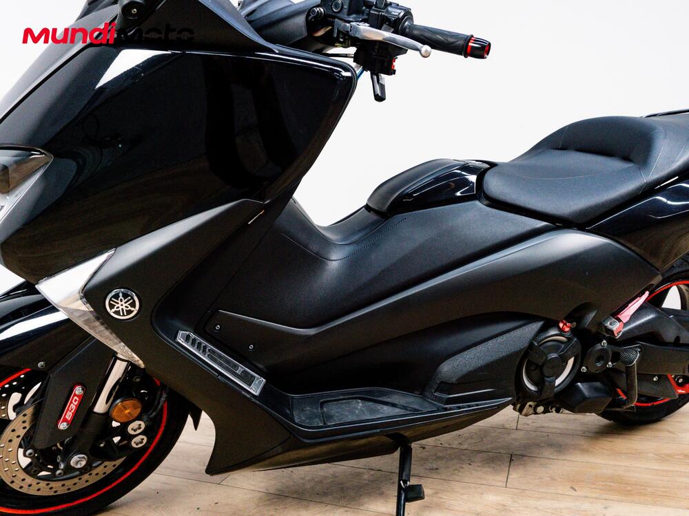 Yamaha T-Max 530 SX (2017 - 19) (9)