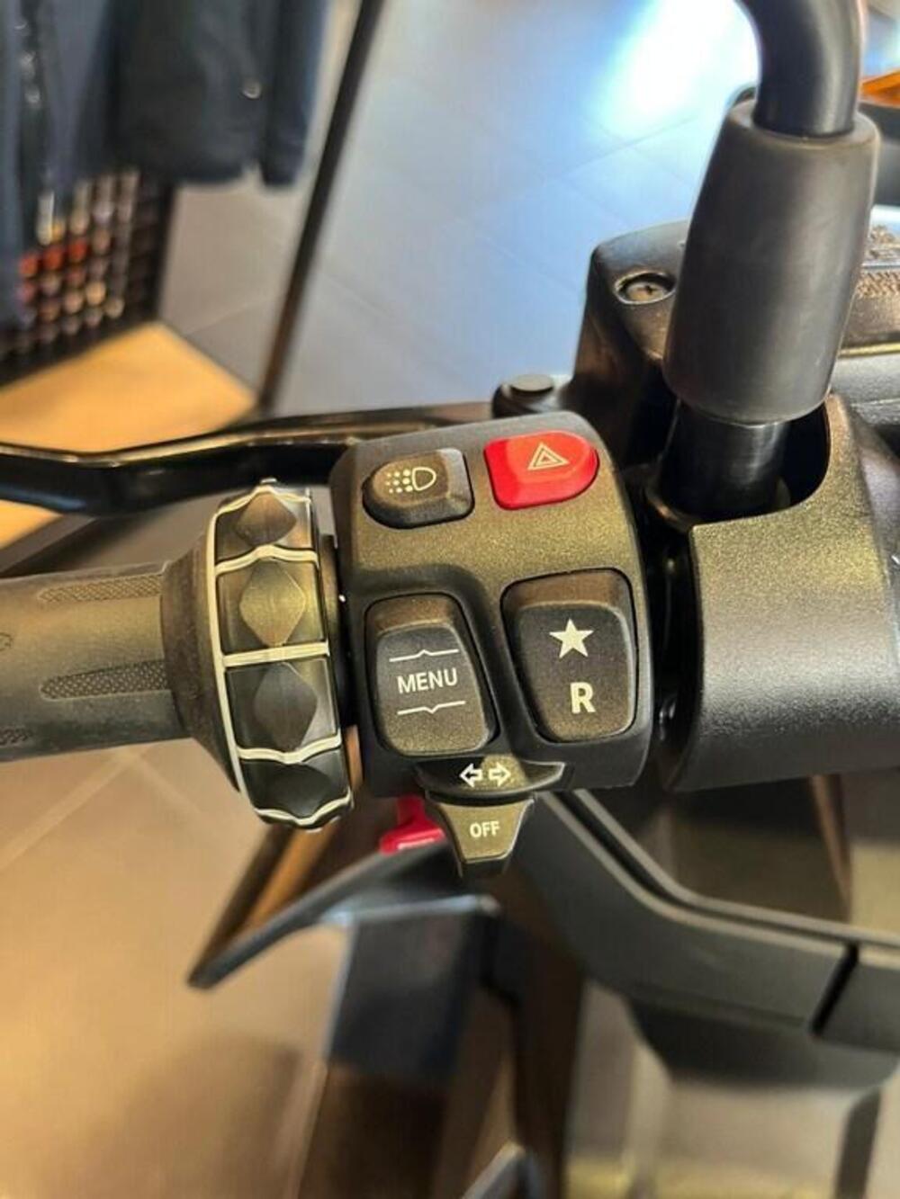 Bmw CE 04 (2021 - 25) (5)