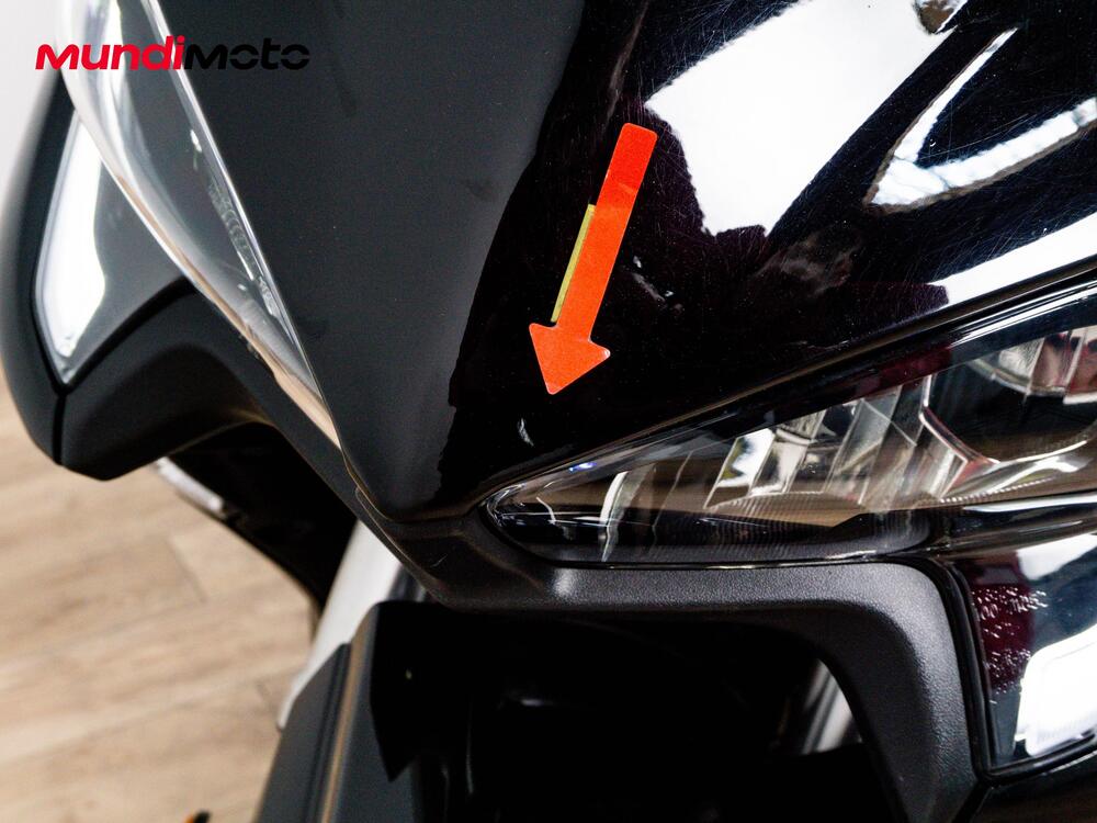 Yamaha T-Max 530 SX (2017 - 19) (13)