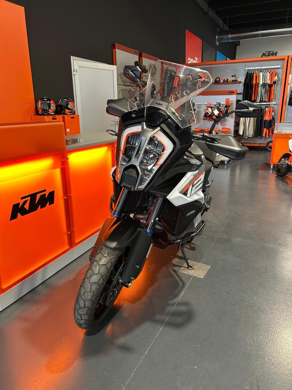 KTM 1290 Super Adventure S (2022 - 25) (3)