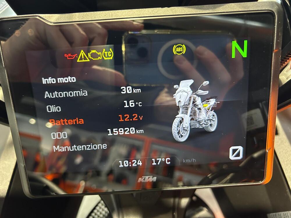 KTM 1290 Super Adventure S (2022 - 25) (4)