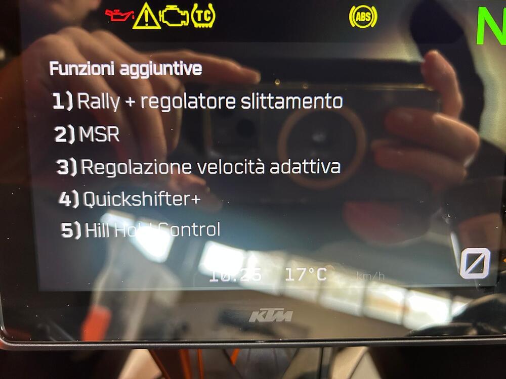 KTM 1290 Super Adventure S (2022 - 25) (5)