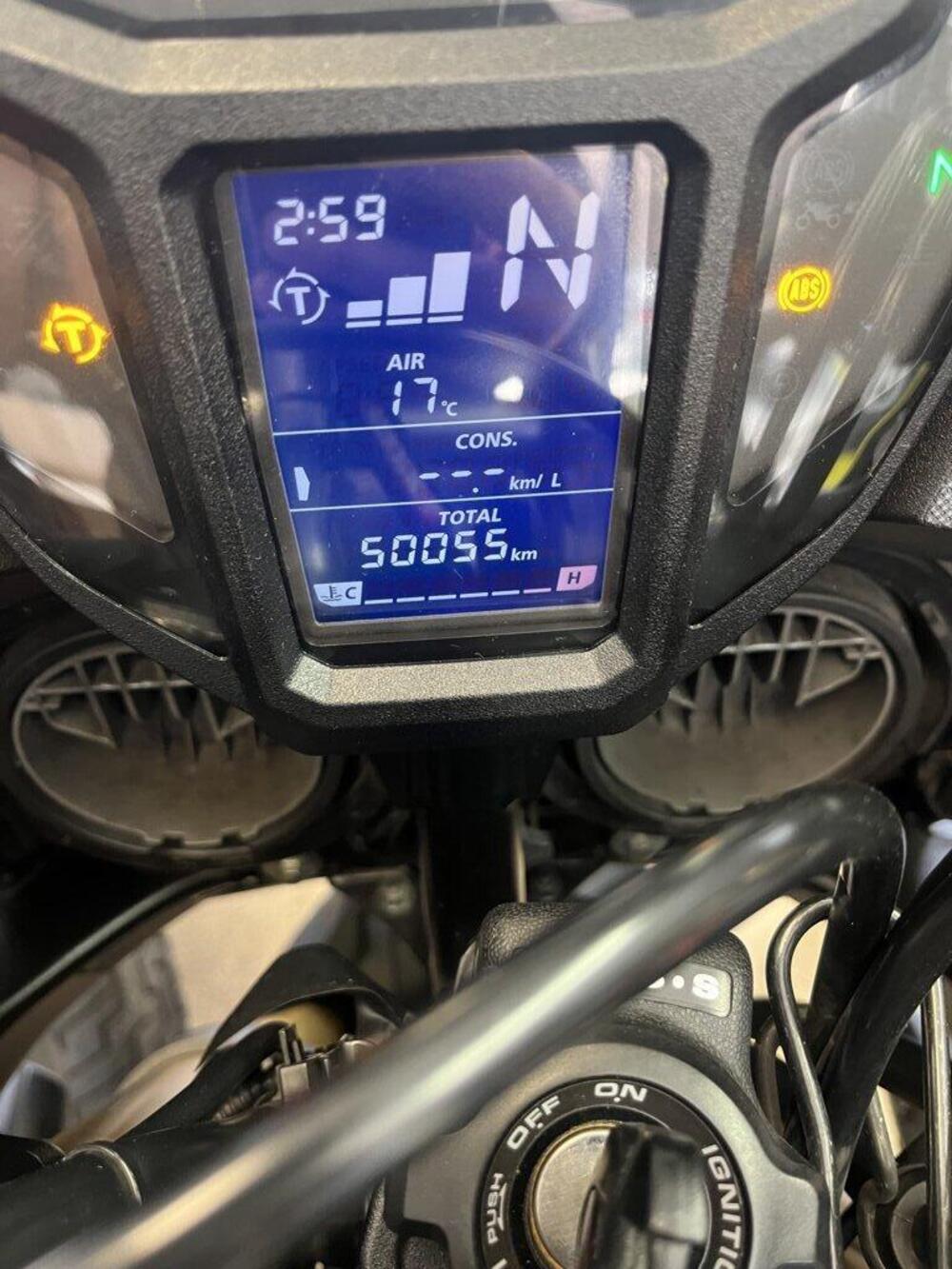 Honda Africa Twin CRF 1000L Adventure Sports DCT (2018 - 19) (4)