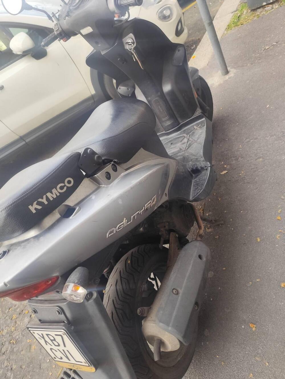 Kymco Agility 50 R12 ECS (2016 - 18) (5)