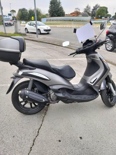 Piaggio Beverly 250 i.e. (2004 - 06) usata