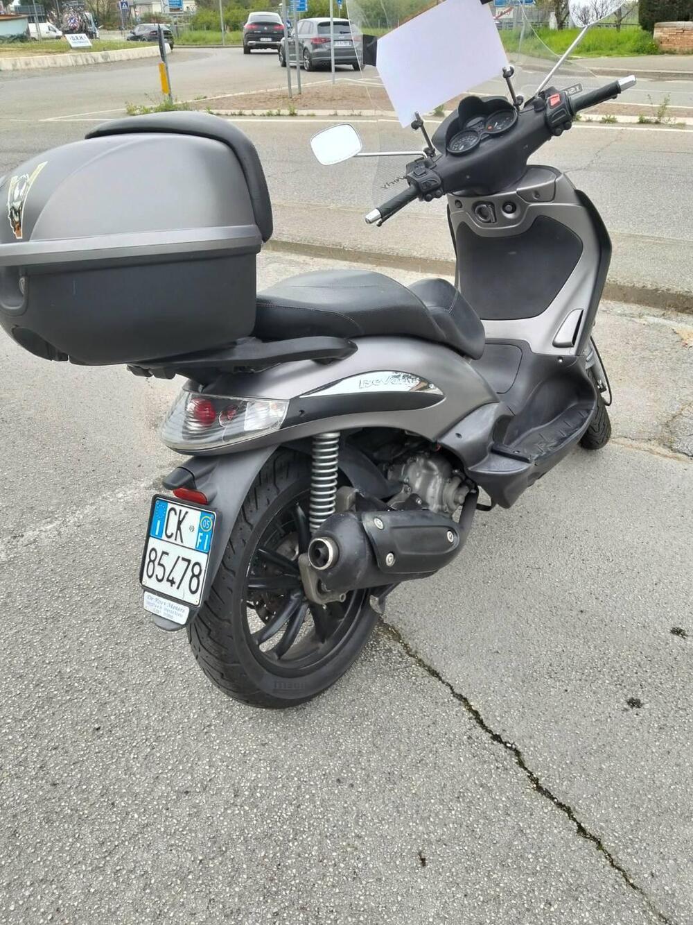 Piaggio Beverly 250 i.e. (2004 - 06) (2)