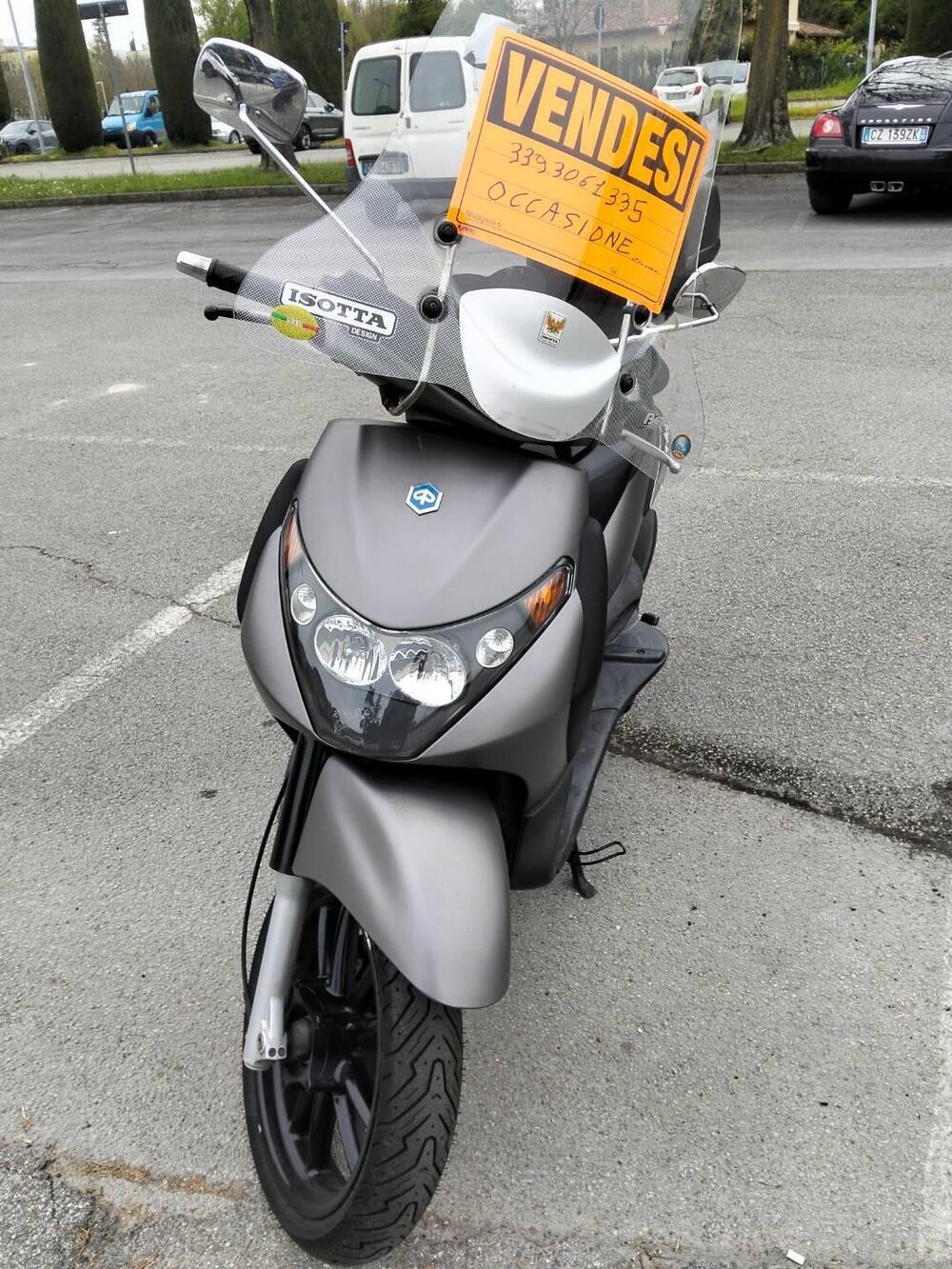 Piaggio Beverly 250 i.e. (2004 - 06) (6)