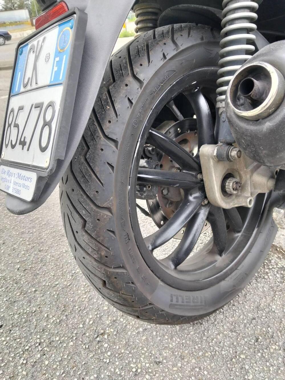 Piaggio Beverly 250 i.e. (2004 - 06) (8)