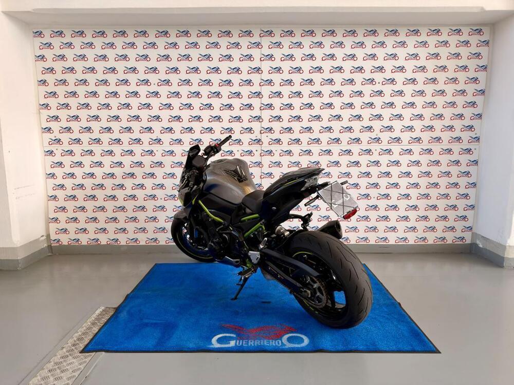 Kawasaki Z 900 (2020) (4)