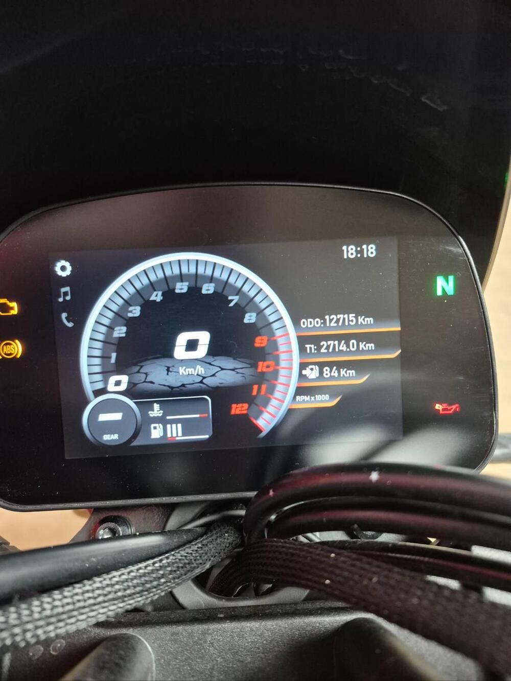 Moto Morini SEIEMMEZZO SCR (2022 - 26) (4)