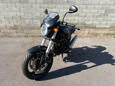 Ducati Monster 695 (2006 - 08) usata