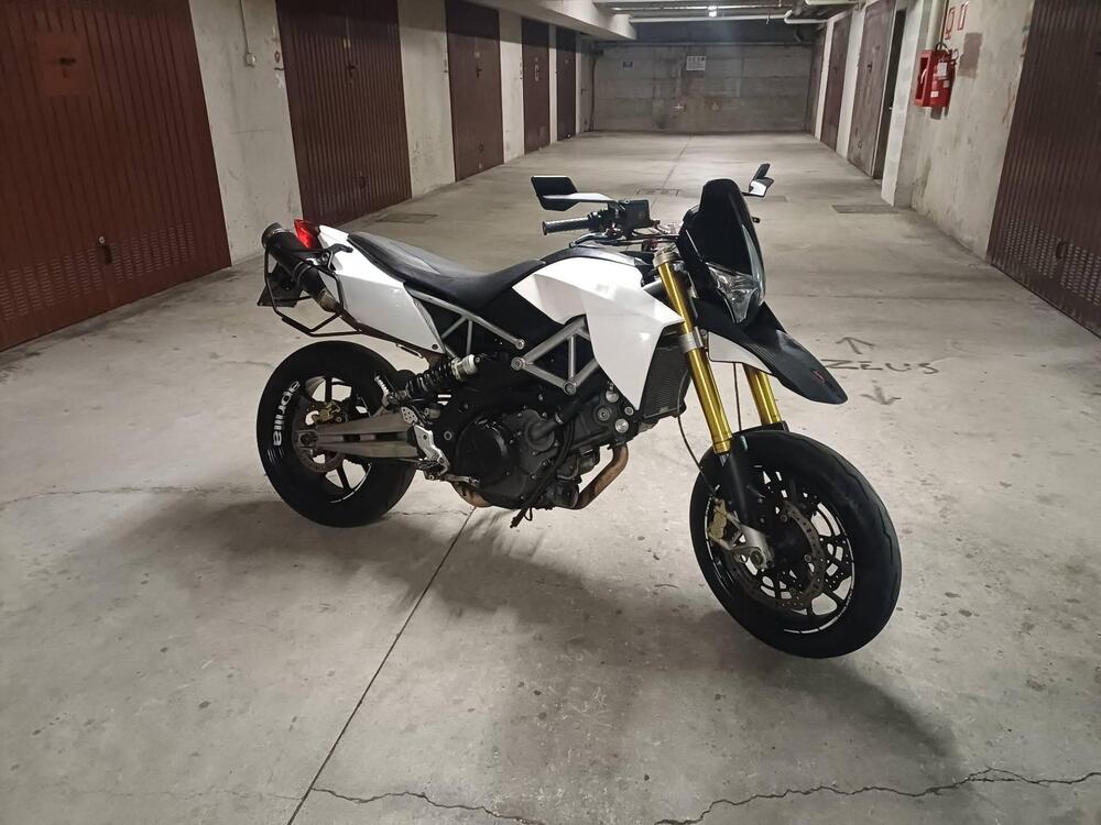Aprilia Dorsoduro 750 ABS (2009 - 17)