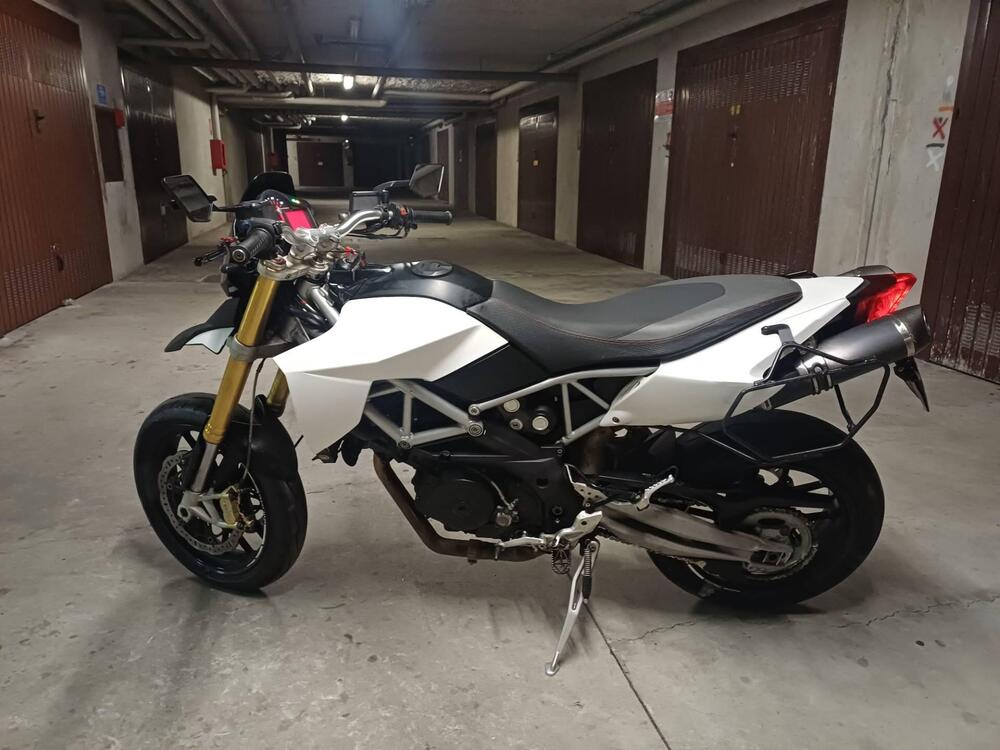 Aprilia Dorsoduro 750 ABS (2009 - 17) (3)