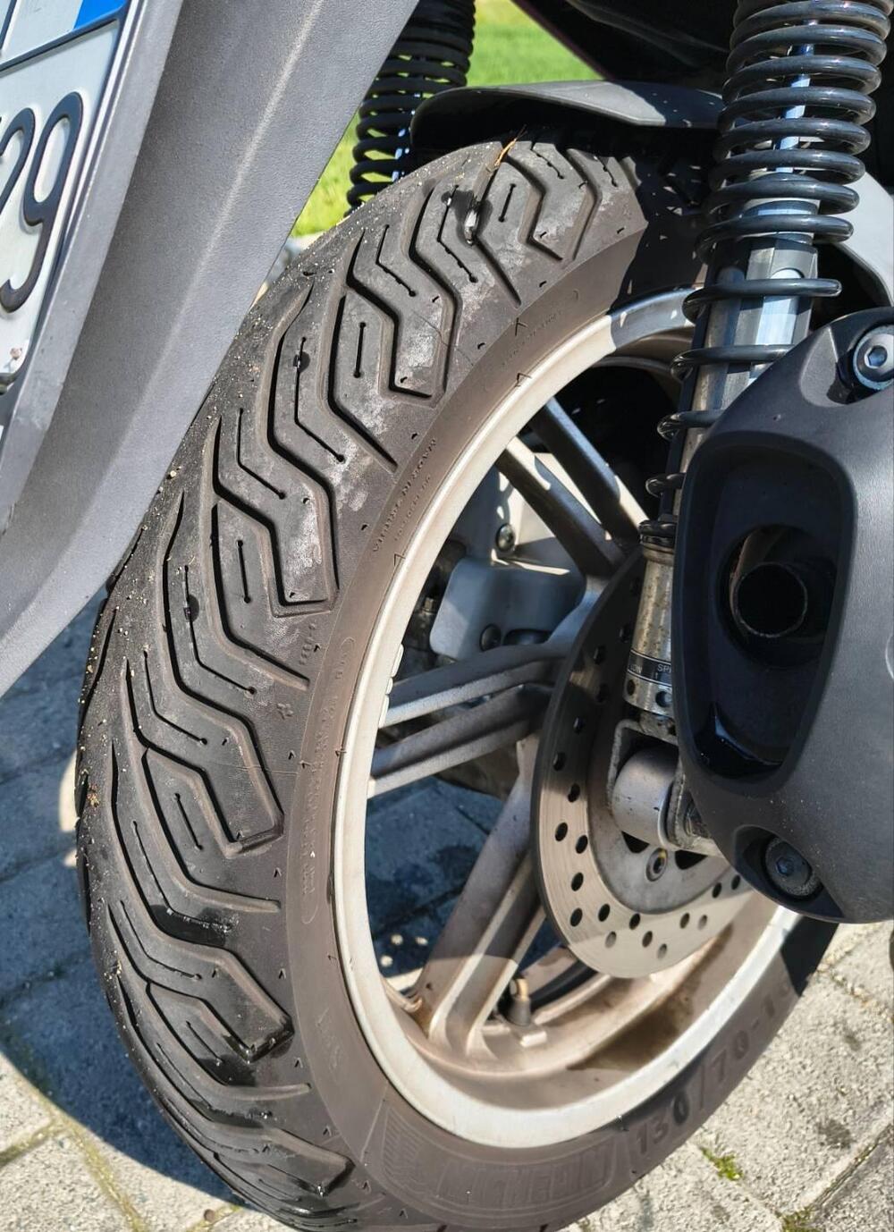 Honda SH 300 i ABS (2013 - 14) (6)