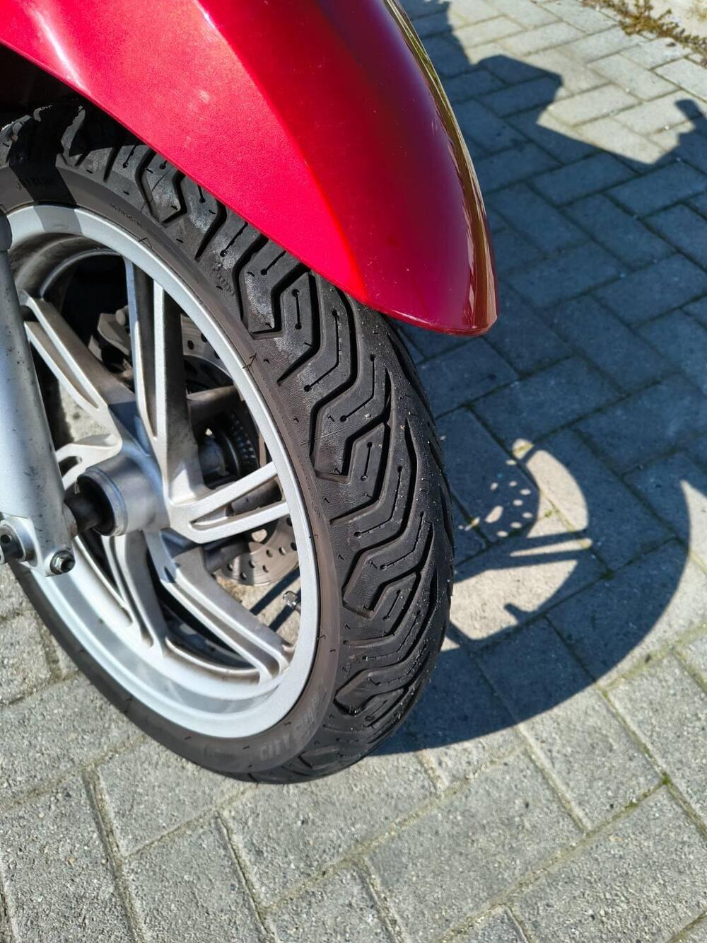 Honda SH 300 i ABS (2013 - 14) (7)