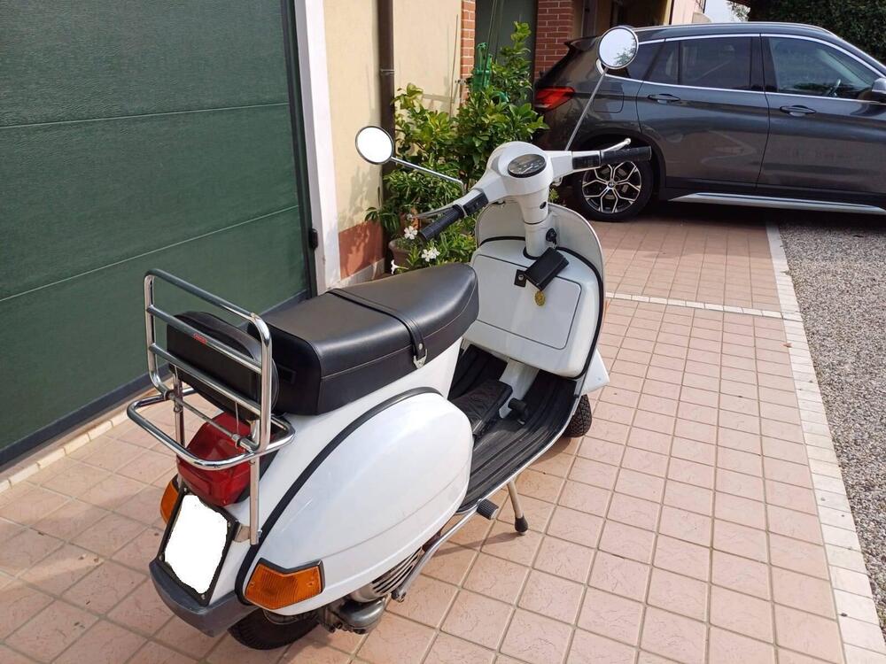 Piaggio Vespa (2)