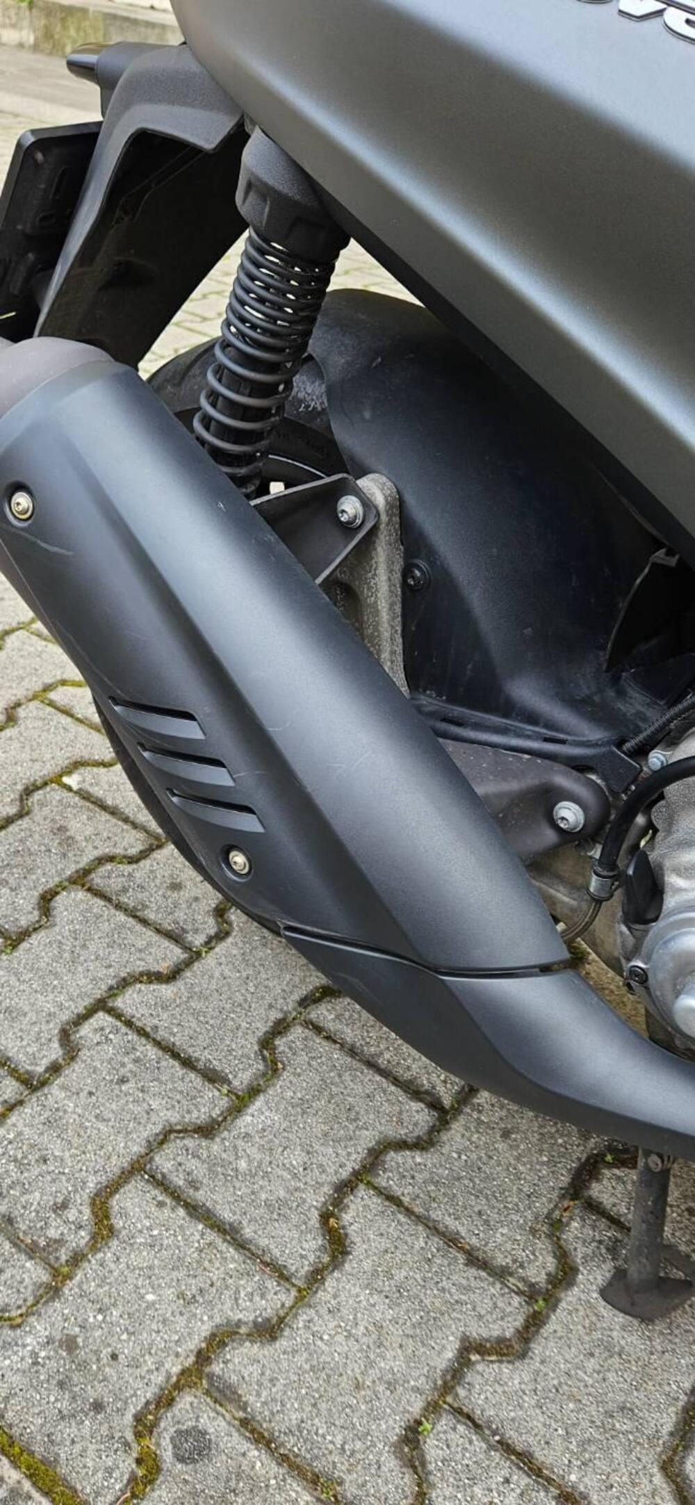 Piaggio Beverly 300 i.e. (2010 - 16) (4)