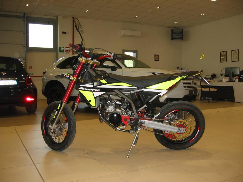 Fantic Motor XM 50 Motard Competition 2T (2021 - 22) (2)