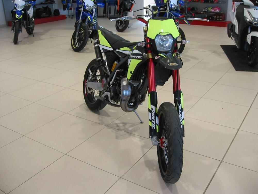Fantic Motor XM 50 Motard Competition 2T (2021 - 22) (6)
