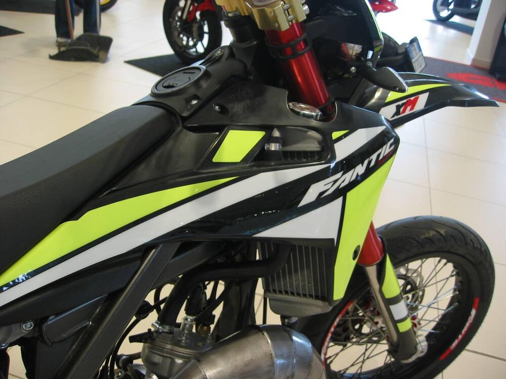 Fantic Motor XM 50 Motard Competition 2T (2021 - 22) (11)