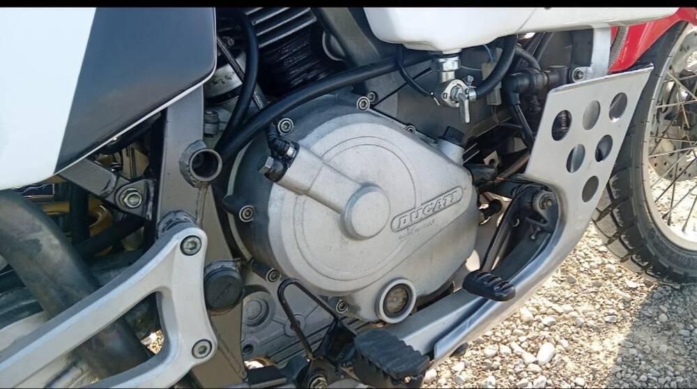 Cagiva Elefant 750 lucky explorer  (7)