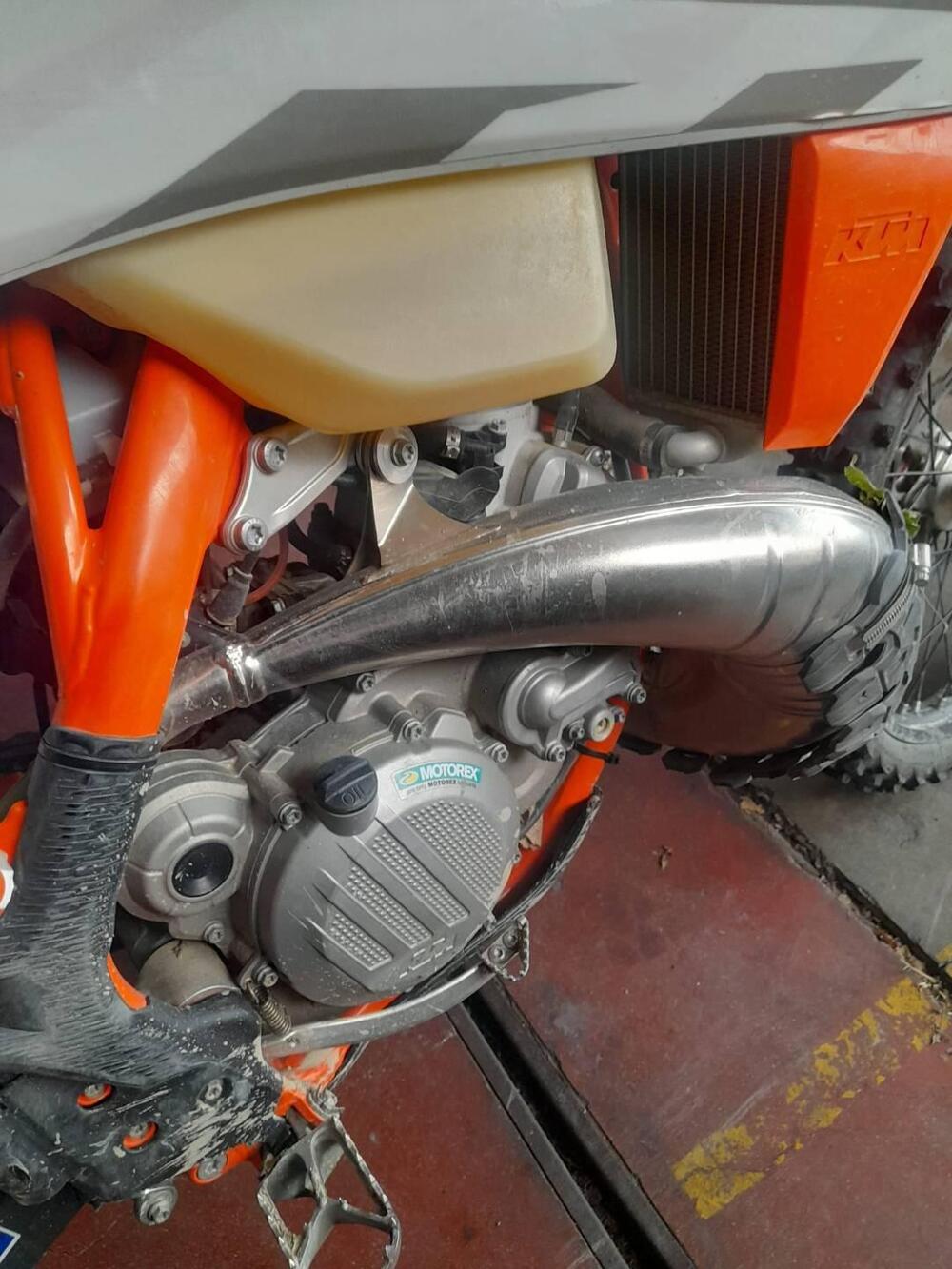 KTM 250 EXC TPI (2023) (3)