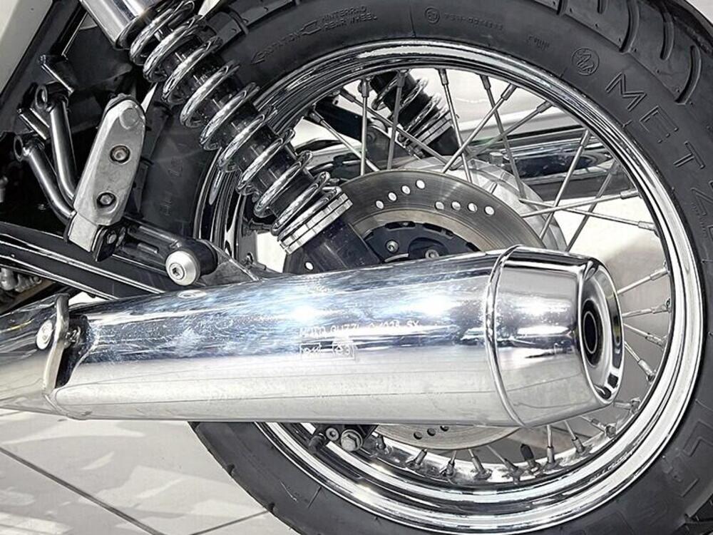 Moto Guzzi V7 Classic (2008 - 12) (3)