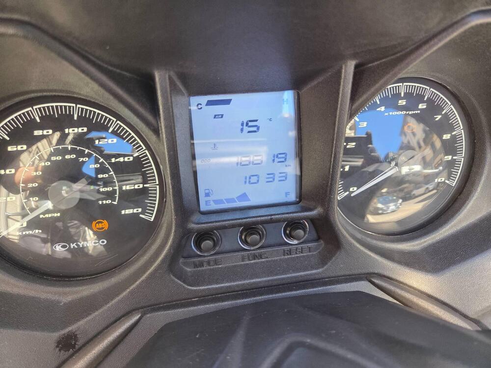 Kymco X-Town 300i ABS (2016 - 20) (4)