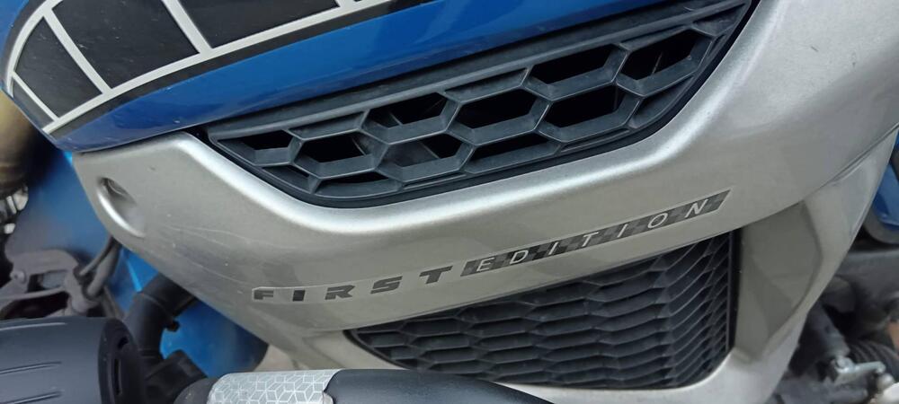 Yamaha XT1200Z Super Ténéré First Edition (2010 - 11) (4)