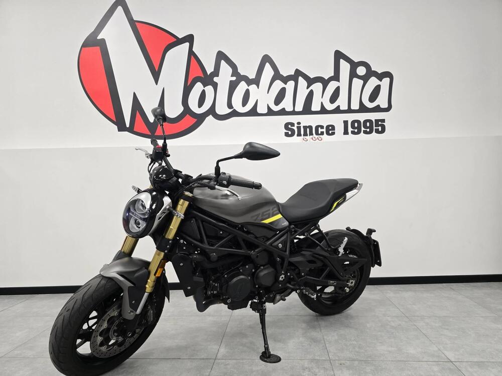 Benelli 752 S (2022 - 25) (2)