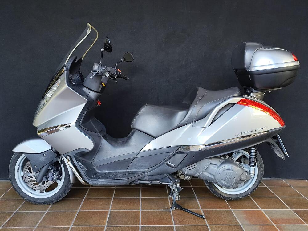 Aprilia Atlantic 500 (2003 - 04) (2)