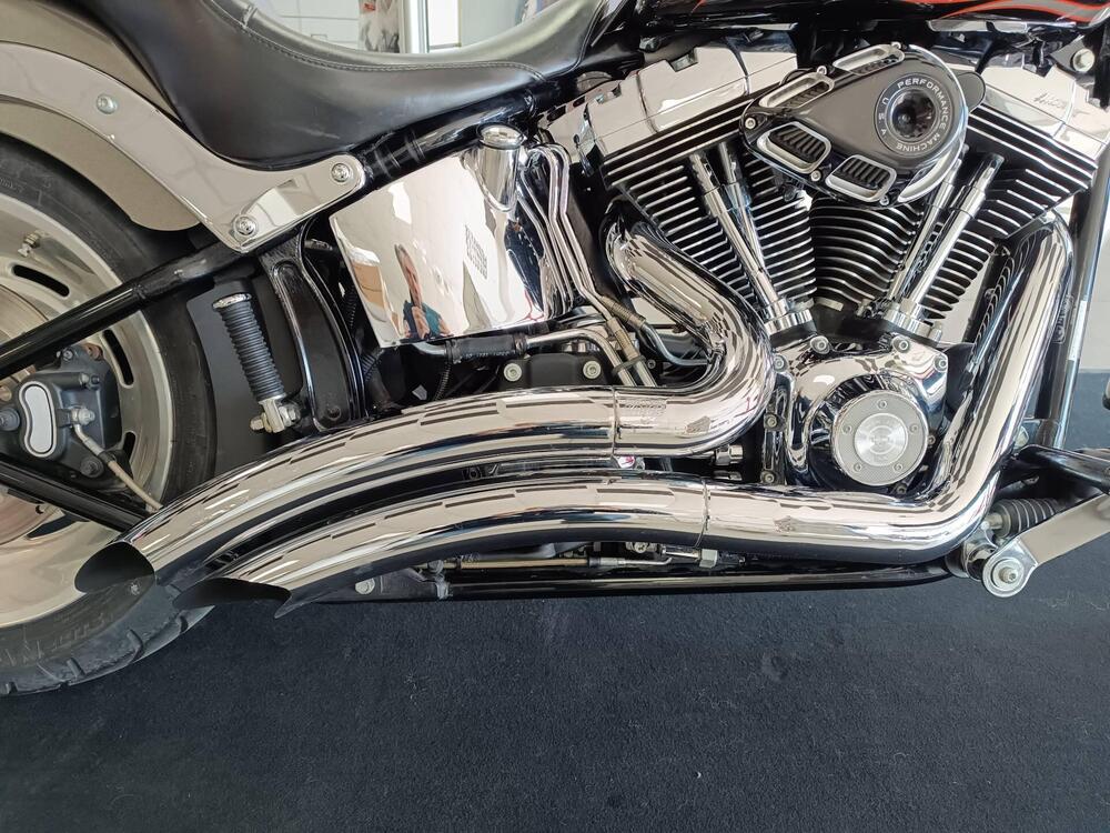 Harley-Davidson 1584 Custom (2008 - 09) - FXSTC (5)