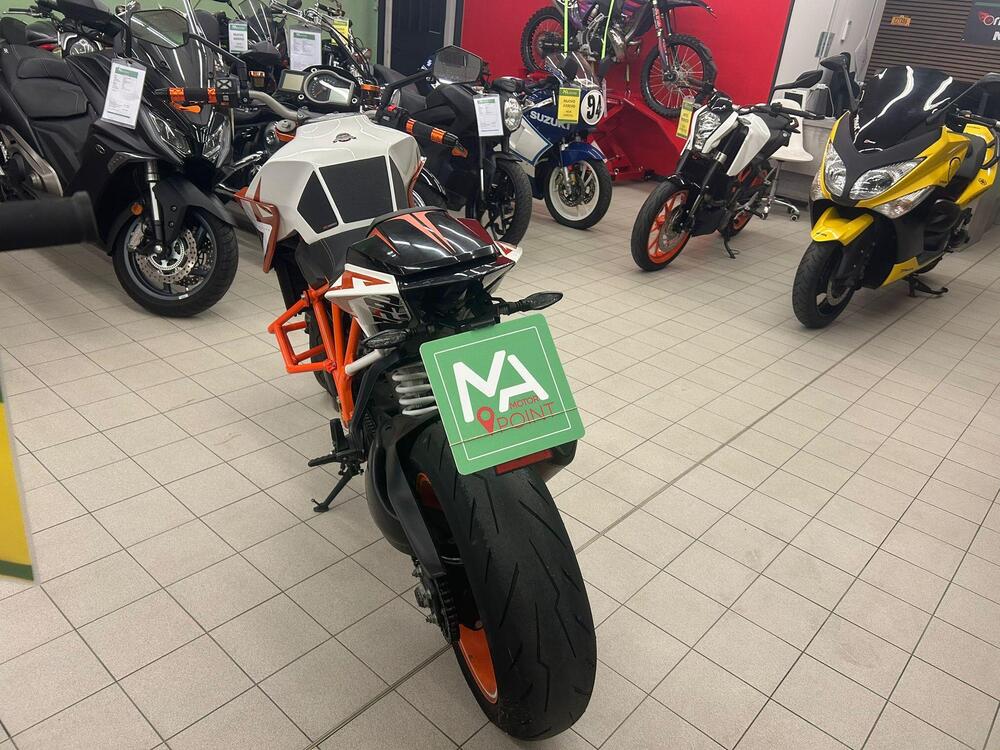 KTM 1290 Super Duke R SE ABS (2016) (5)