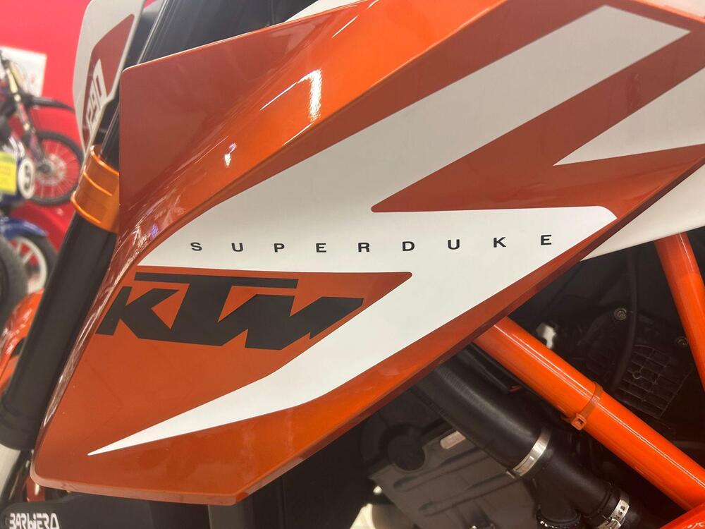 KTM 1290 Super Duke R SE ABS (2016) (12)