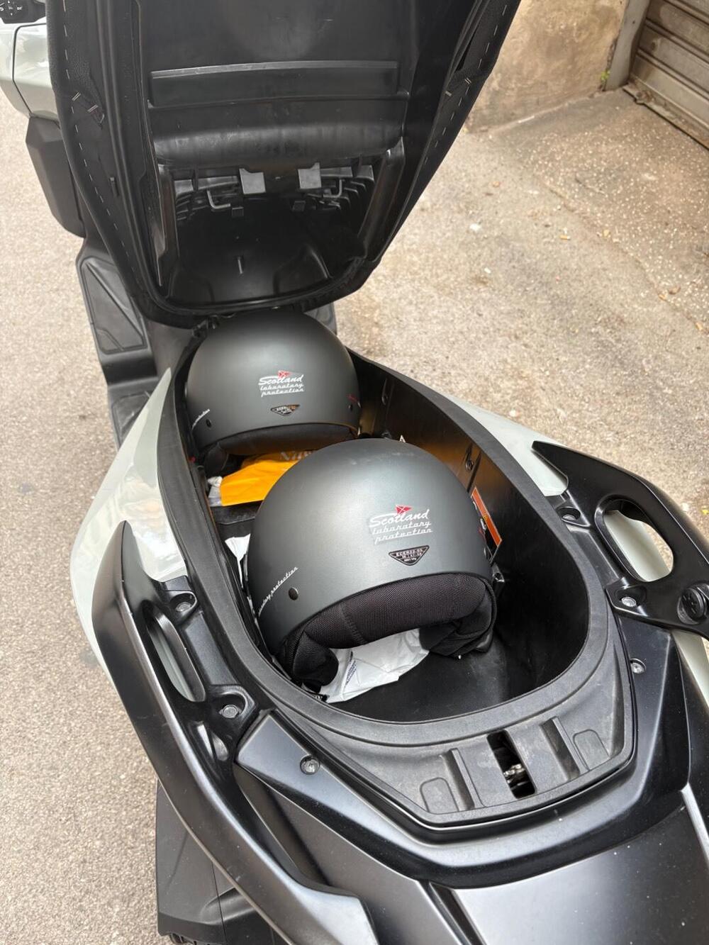 Honda Forza 350 (2022 - 24) (3)