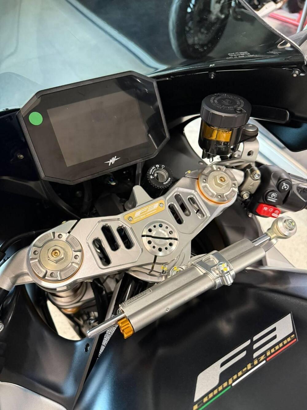 MV Agusta F3 800 Competizione (2025 - 26) (4)