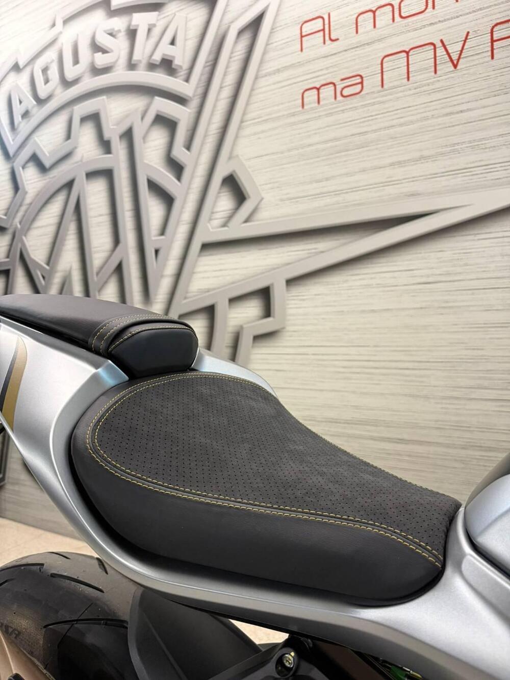 MV Agusta F3 800 Competizione (2025 - 26) (5)