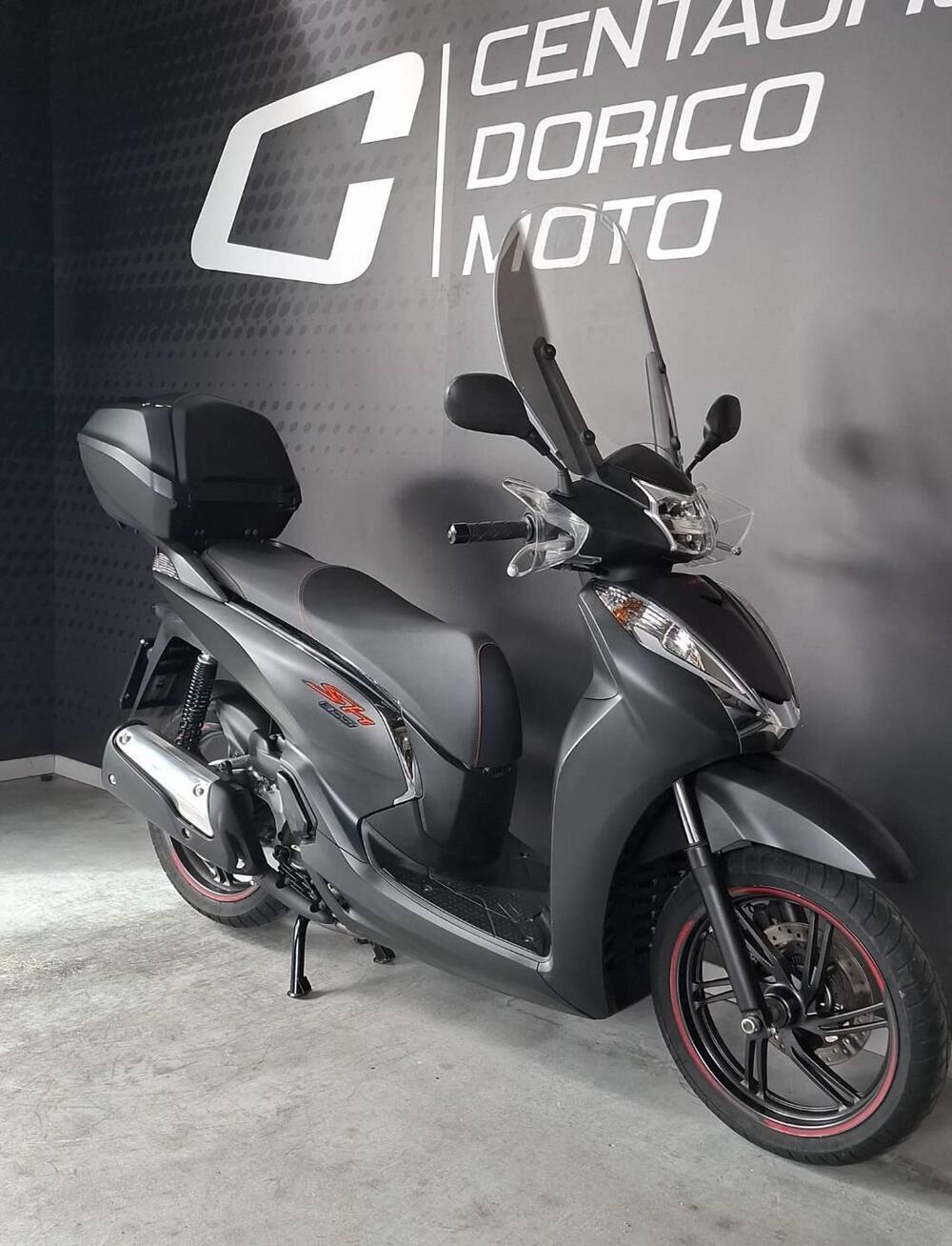 Honda SH 300 i ABS (2016 - 20) (3)